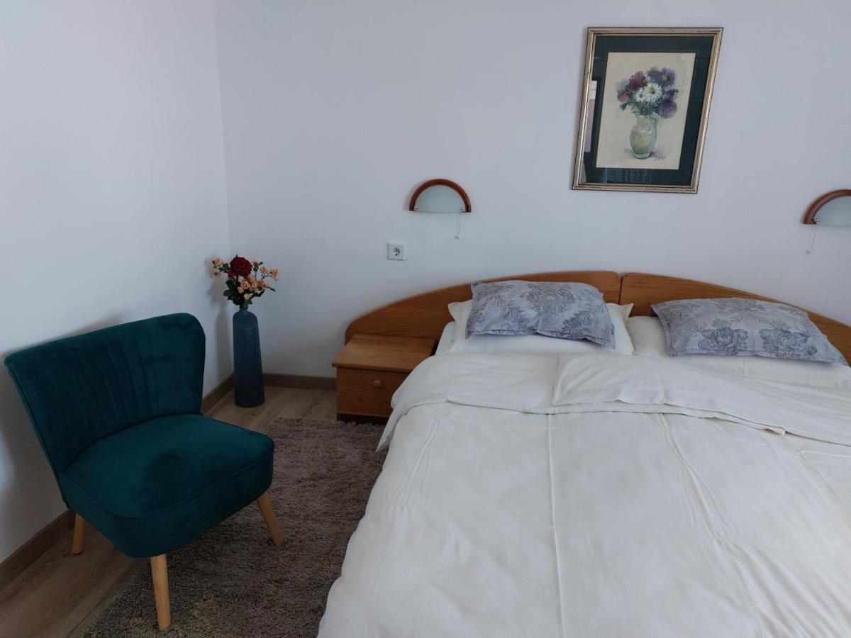 Marko Apartment *